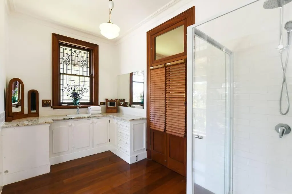 Holiday home Currawong House Villa Maleny Australia